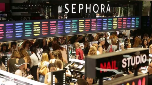 RFID技术助力 SephoraFlash 改变化妆品销售模式